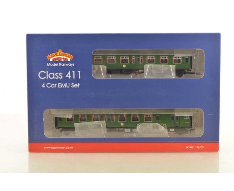 Bachmann 00 Gauge 31-426 late BR SR green 4 CEP Class 411 EMU 7126 4-Car Train Pack, comprising Power, Trailer and two Centre