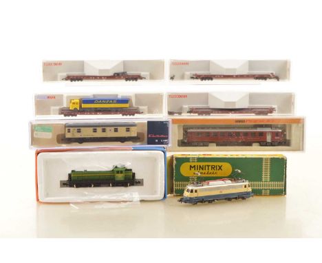 Continental N Gauge Locomotives and Rolling Stock (8), all boxed/cased, Roco 23226 RENFE Spain 1961 10704 diesel locomotive i