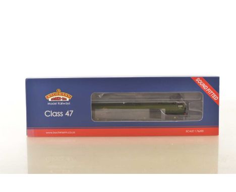 Bachmann 00 Gauge 35-410SF BR two tone green Class 47/0 D1565 Diesel Locomotive, DCC Sound Fitted, in original box, E, appear