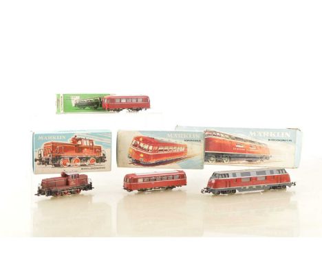 Marklin HO Gauge German Diesel Locomotives, all boxed, 3021 V 200006 of the DB in maroon/blue livery, 3064 V 60 1009 X in red