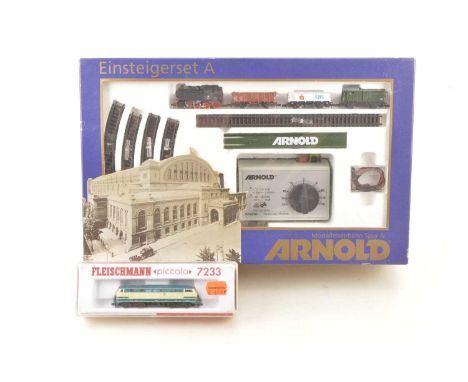 Arnold and Fleischmann N Gauge Steam Starter Set and Diesel Locomotive,  boxed Arnold 0101 Starter Set A comprises German DB 