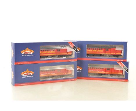 Bachmann boxed 00 Gauge red Royal Mail Vans including two Exclusive for Modelzone (4), 39-430 MK1 POS Royal Mail Letters, 39-