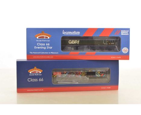 Pair of Bachmann 00 Gauge Class 66 Diesel Locomotives (2), Exclusively for National Railway Museum 32-983NRM GBRF green 66779