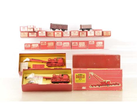 Hornby-Dublo 00 Gauge 2-Rail boxed Super Detail wagons and Breakdown Crane Sets (22), including, SR Horse Box (complete with 