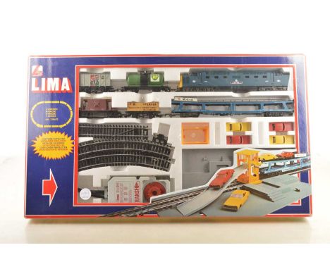 ex Shop Stock Lima 00 Gauge 105207  Automatic Car Unloader Train Set, comprising BR blue Class 55 9006 'The Fife and Forfar Y