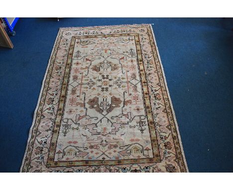 A large Woollen Pakistan carpet, Zeliger style 287 cm x 174 cm 