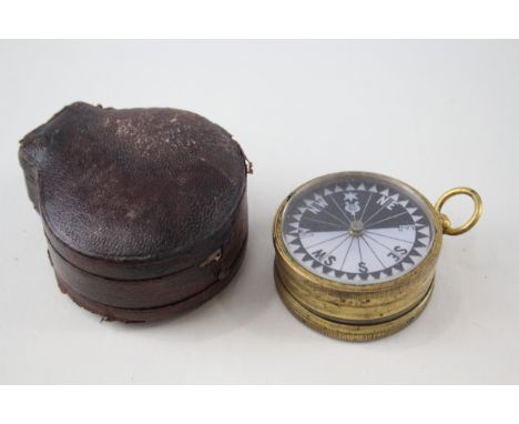 Antique Leather Cased Pocket Compass Barometer 