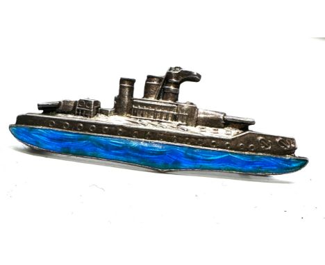 rare small ww1 silver &amp; enamel battleship sweetheart brooch measures approx 3.7cm 