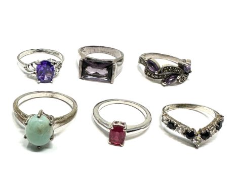 6 silver stone set rings 