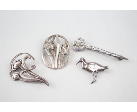 Four silver Scottish/Celtic brooches including Ola Gorie &amp; Malcolm Gray (23g) 