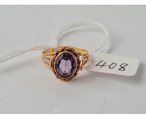 An amethyst ring in 9ct (tested) - size M - 2.1gms