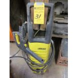 KARCHER POWER WASHER