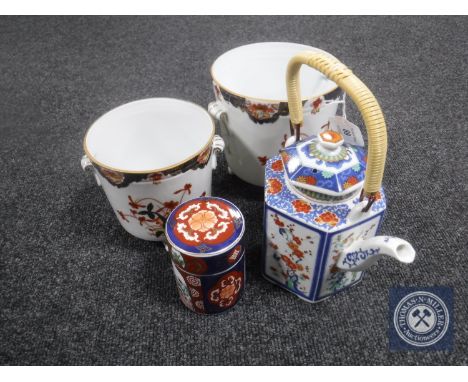 Four pieces of modern Imari porcelain including a teapot 