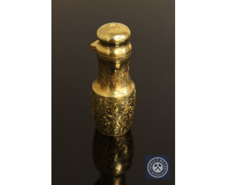 A good quality Victorian silver gilt scent bottle, with engine turned chased decoration, Birmingham 1884