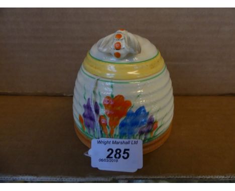 A Clarice Cliff Newport pottery Beehive honey pot, decorated in the 'Crocus' pattern, factory marks to base, height 10cm COND