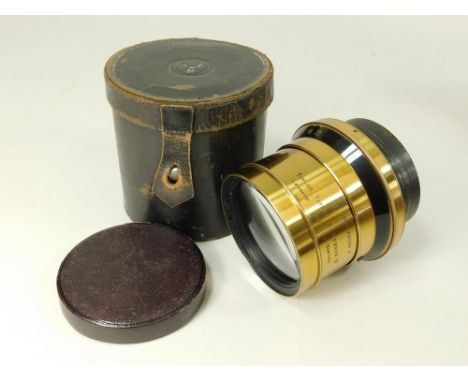 TAYLOR, TAYLOR &amp; HOBSON LENS. A Taylor Taylor &amp; Hobson Ltd soft focus portrait lens No. 21090. With lens cap &amp; or