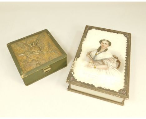 BOXES. A Victorian box with glass sides &amp; lid. Beneath the lid a contemporary print of Princess Alexandra of Denmark, the
