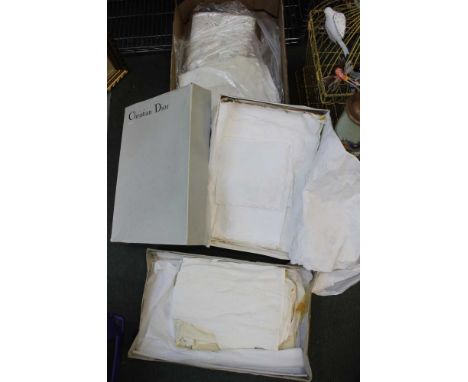 Quantity of table linen