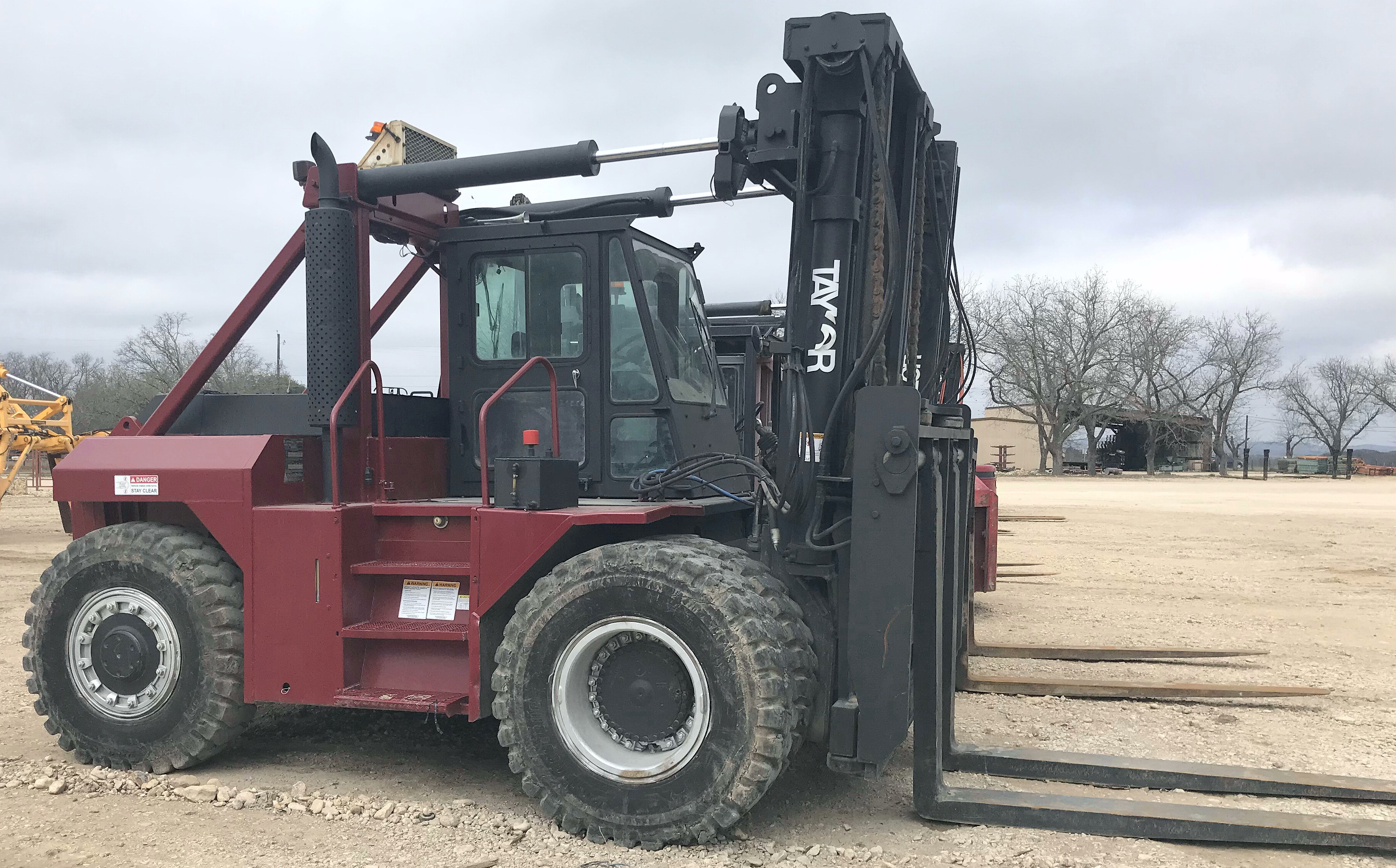 FORKLIFT, TAYLOR 36,000 LB. CAP. MDL. TE360S, short wheel base, 36,000