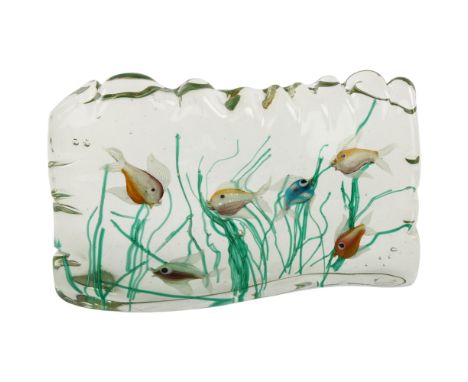 A Murano glass aquarium panel with 6 fish, length 29cm, height 18cmGood condition, no chips or cracks 