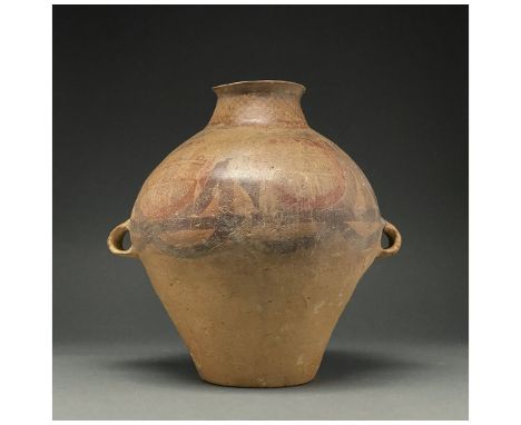 Ca. 206 BC-220 AD. Han Dynasty. A large ceramic vase with a cream-coloured fabric. The vase comprises a flaring rim, cylindri