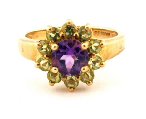 A 9ct Gold Amethyst and Peridot ring, size J