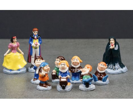 Wade Ceramic Set of Snow White, the Seven Dwarfs, Prince Charming and The Witch (Prince Charming 9cms high) 