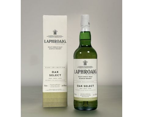 A bottle of Laphroaig Islay single malt Scotch whisky from the cask collection oak select 40% vol 700ml in original presentat
