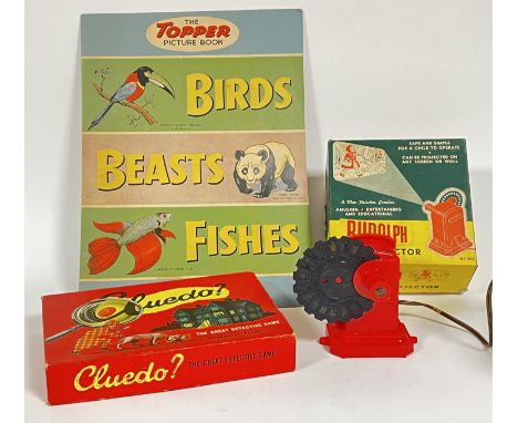 Vintage toys, an American Max Fleischer RLM plastic Rudolph film/kiddy-projector (h- 14.5cm) with original box, together with