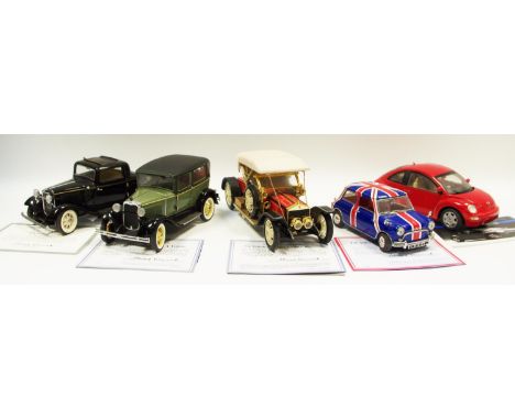 A Franklin Mint including 1967 Morris Mini Copper "S" Union Jack body, red interior, certificate; a !930 Ford Model A Tudor, 