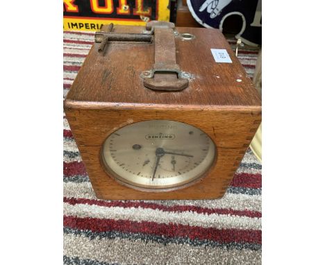 A BENZING WOODEN CASED RACING PIGEON CLOCK 