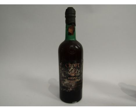 1970 Croft Vintage Port, label and capsule poor   