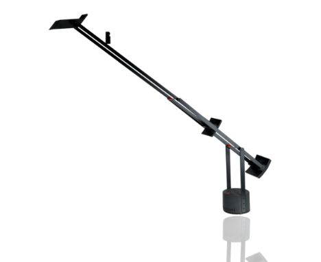 fully adjustable, balanced electrical conductor arms in aluminum, arm spacer bars in chromed steel with red molded thermoplas