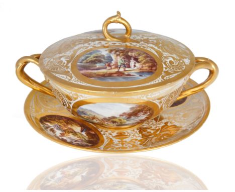 wide-brimmed gilt-edge dish, with gilt handle terminating from the body, the conforming cover with thumb ring and saucer each