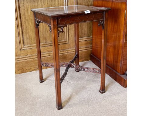 A pretty mahogany lamp table, 46 x 46 x 71cm.