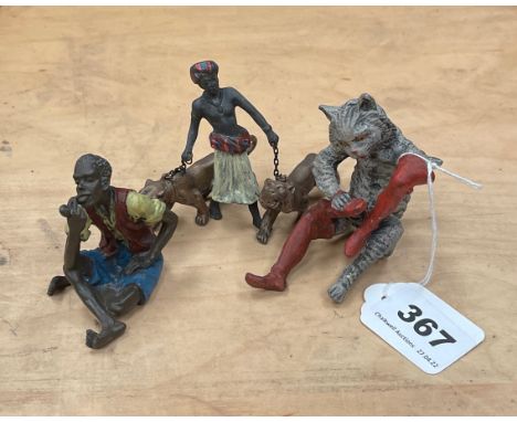 A group of three cold painted Vienna style bronze figures, H. 8cm.