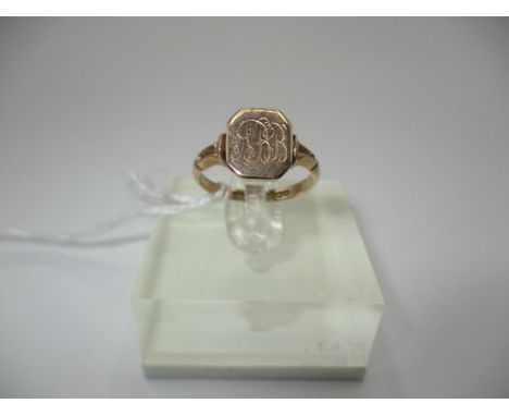 9ct Gold Gents Ring, 3.19g, Size K