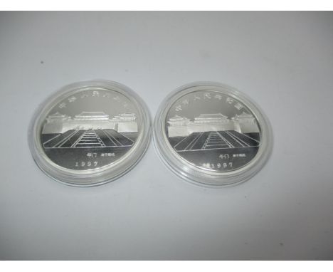 Two Chinese 10 Yuan One Ounce 999 Silver Proof Coins, Part 5000 Years of China, both capsulated with certificates of authenti