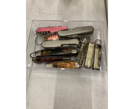A MIXED LOT OF VINTAGE PENKNIFES - 10 IN TOTAL 