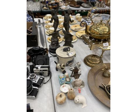 A MIXED LOT TO INCLUDE A PAIR OF SPELTER FIGURES, BOTH A/F, ANIMAL FIGURES, A STONEWARE POT WITH ZEBRA DECORATION AND ELEPHAN