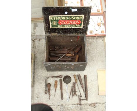 A VINTAGE SMOND &amp; SON LTD CHEST AND AN ASSORTMENT OF VINTAGE TOOLS 