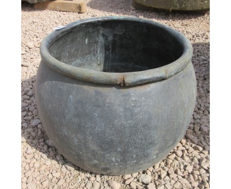 Large copper pot - Height: 30cm