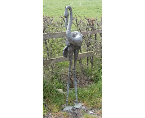 Large bronze fountain sculpture of a stork - Height: 150cm 