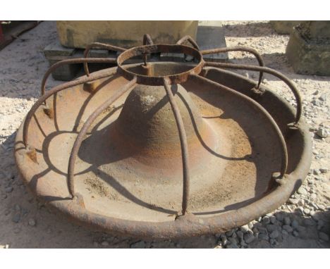 Mexican hat cast iron animal feeder 