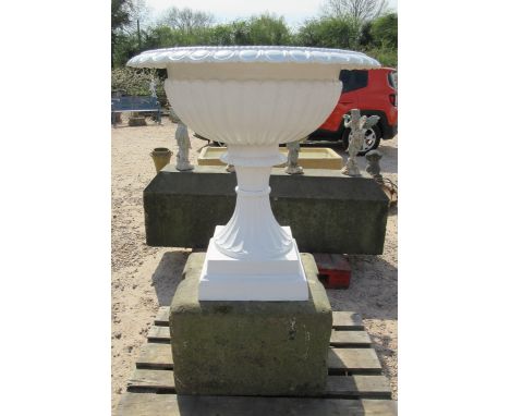Large metal urn on plinth - Height: 140cm