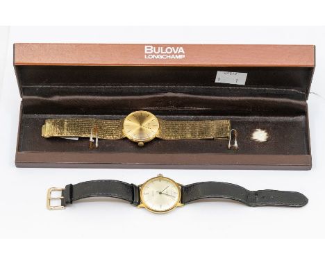 A gents 1960's gold plated Bulova wristwatch, comprising a round gold tone dial with applied baton markers, case approx 32mm,