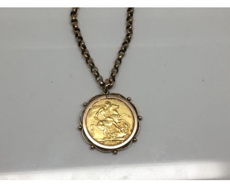 A 9ct Gold chain with a  1913 Sovereign, total weight 17g 