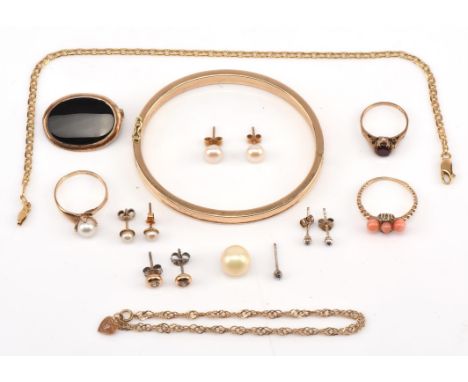 Mixed group of gold items, including a coral and paste ring hallmarked 9 ct 1982, size P, a pair of cultured pearl earrings w