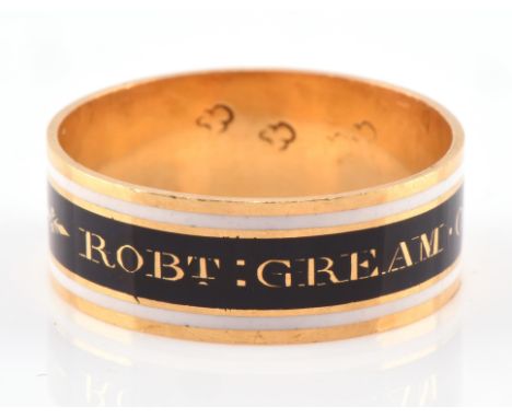 Georgian mourning ring central inscription Robert Gream, ob 14 May 1794 AE:52, on black enamel back ground and white enamel b