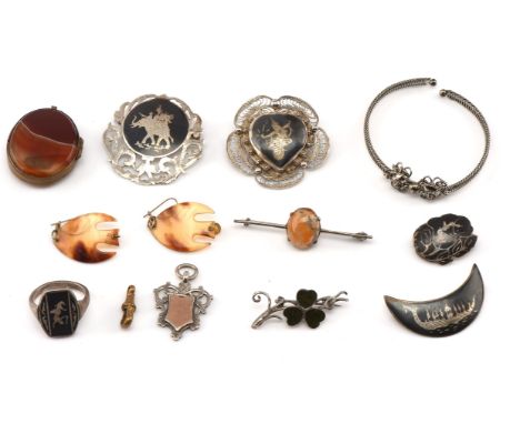 Silver Siam jewellery with a moss agate bar brooch, including a 9 ct swivel fob, a pair of fish pendant earrings, an agate lo